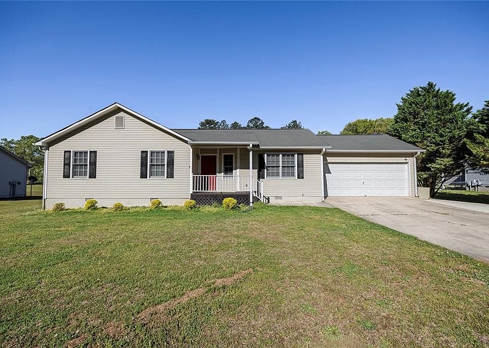 1st image of 15 Autumn Ridge Dr