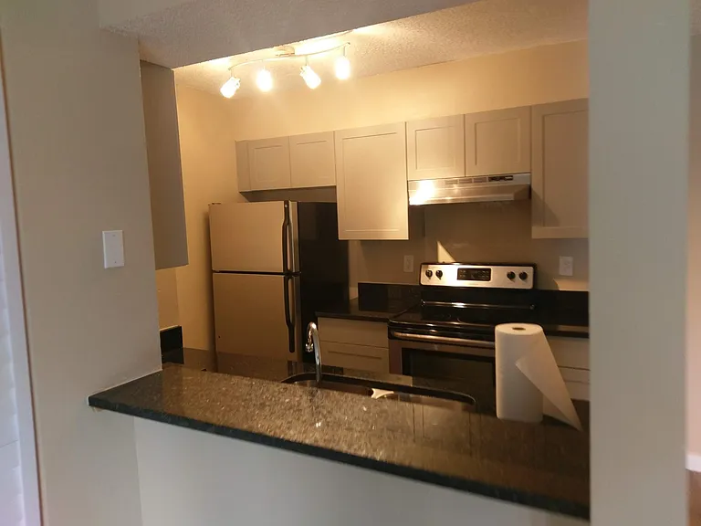 177 Santa Clara Dr #13 — Photo 8