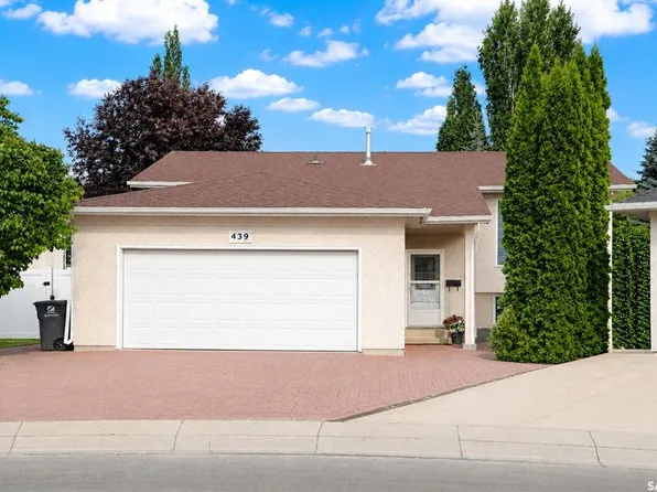 439 Fairbrother COURT, Saskatoon, SK S7S 1H9