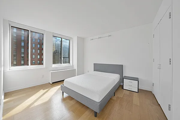 Sold by NY NY Condo, Inc | media 15