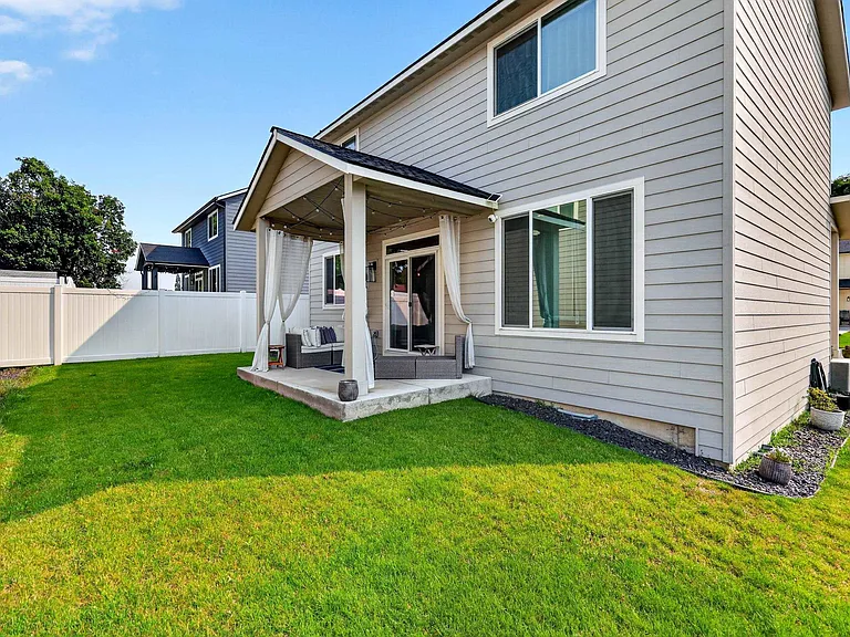 1217 N Walnut Ln — Photo 42