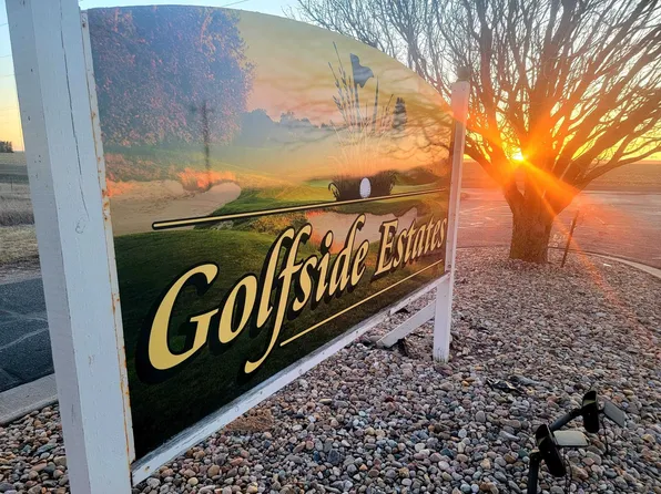 25 Golfside Dr, Pleasanton, NE 68866