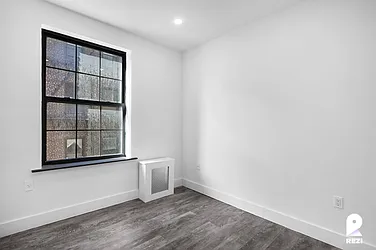 Rented by REZI