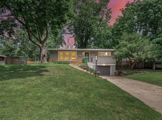 308 Valley High Rd, Burnsville, MN 55337