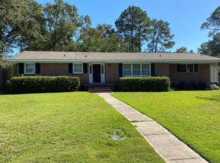 1500 Tonawanda Dr, Dothan, AL 36303
