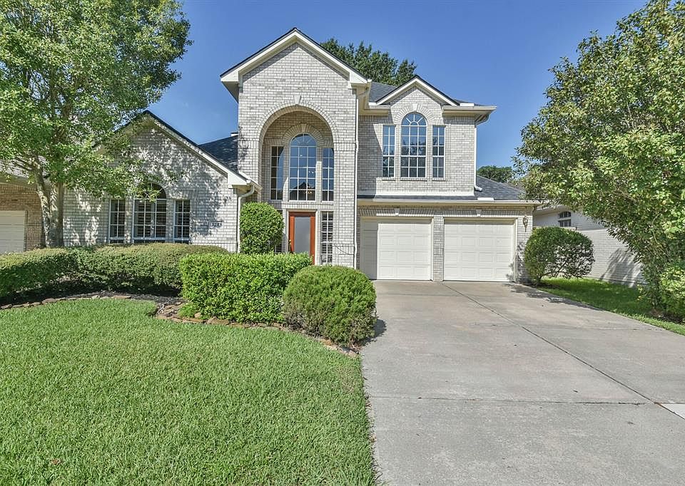 1st image of 1243 Turnbury Oak Ln