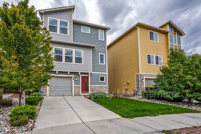 3 bed, 2.0 bath, 1494 sqft, $2,275 — Photo 4