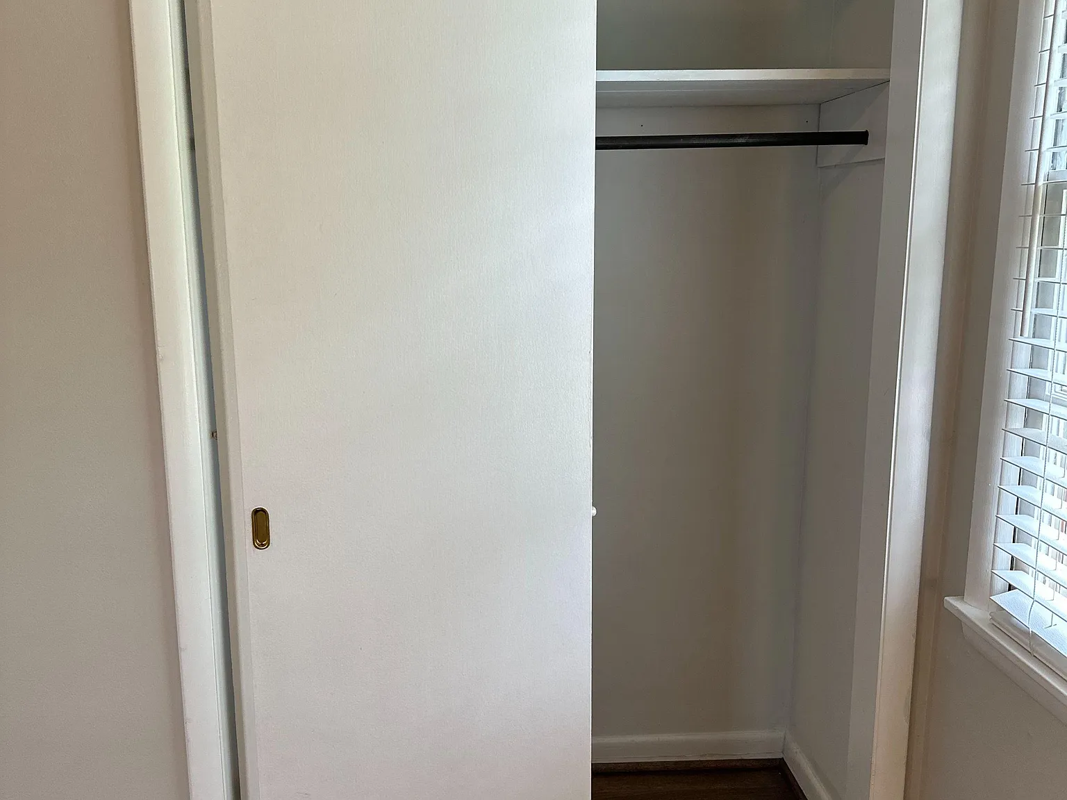 4 bed, 2.0 bath, 1647 sqft, $849 — Photo 4