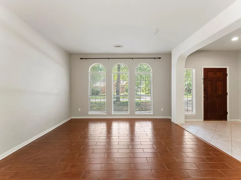 150 W Bristol Oak Cir — Photo 8
