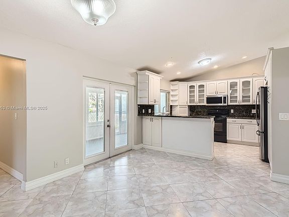 3rd image of 3040 NW 94th Ave