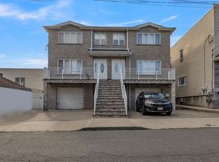 311 6th St APT C, Fairview, NJ 07022