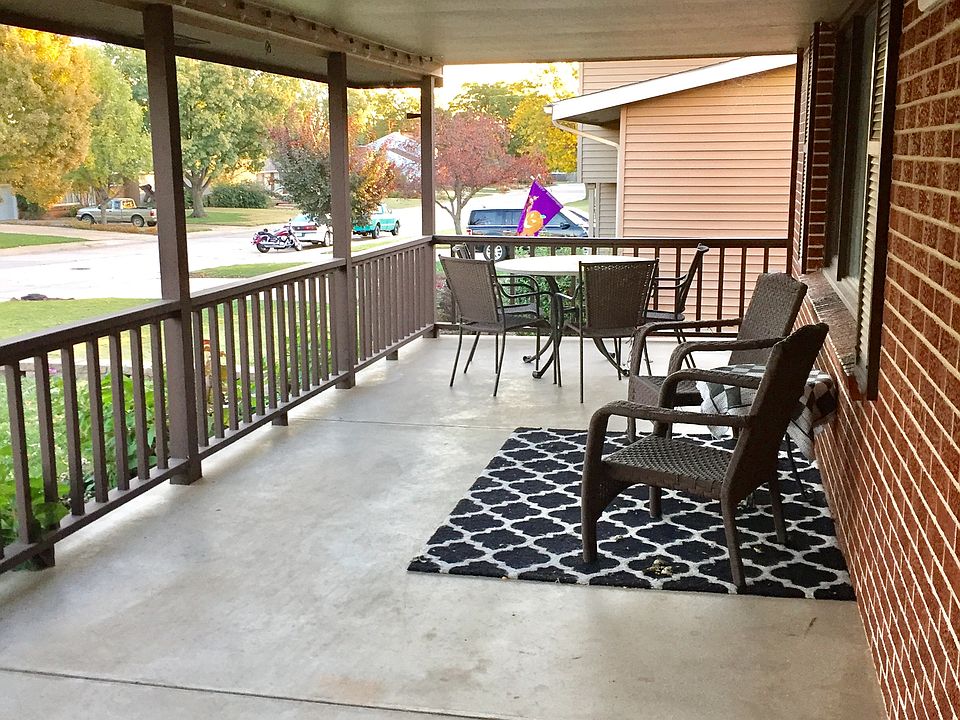 Large front porch 