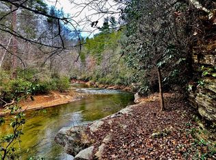 486 Hembree Hill Dr, Westminster, SC 29693