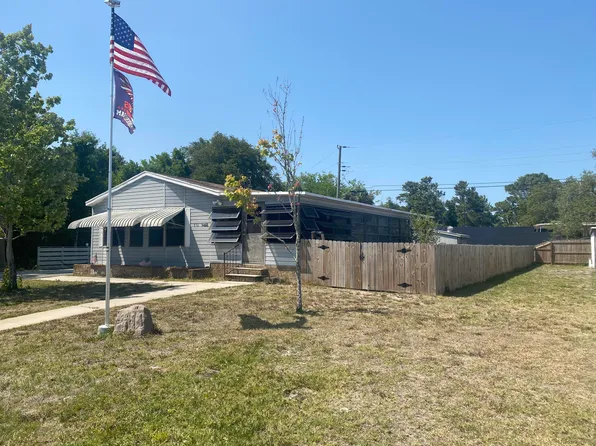 332 Valencia St, Sebastian, FL 32958