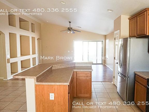 2nd image of 854 E Bradstock Way