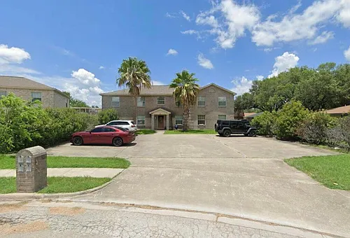 139 Sherwood Dr Photo 1