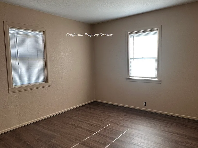 841 Nice Ave — Photo 9