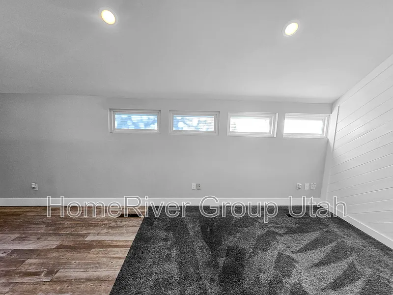 1 bed, 1.0 bath, 1000 sqft, $1,560 — Photo 4