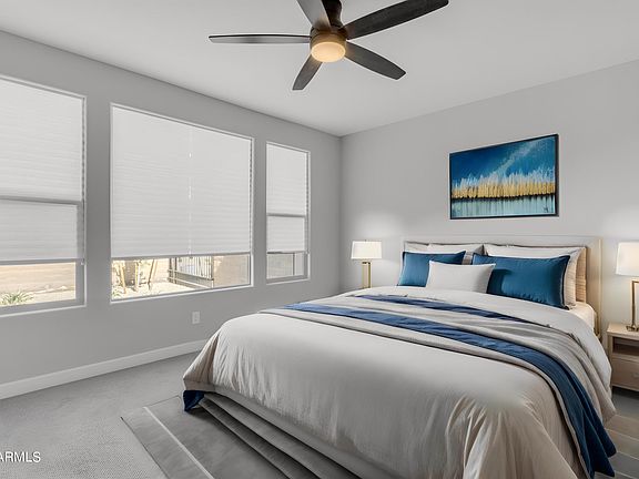5th image of 402 E LAS PUERTAS Lane