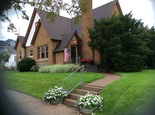 2101 24th St, Rock Island, IL