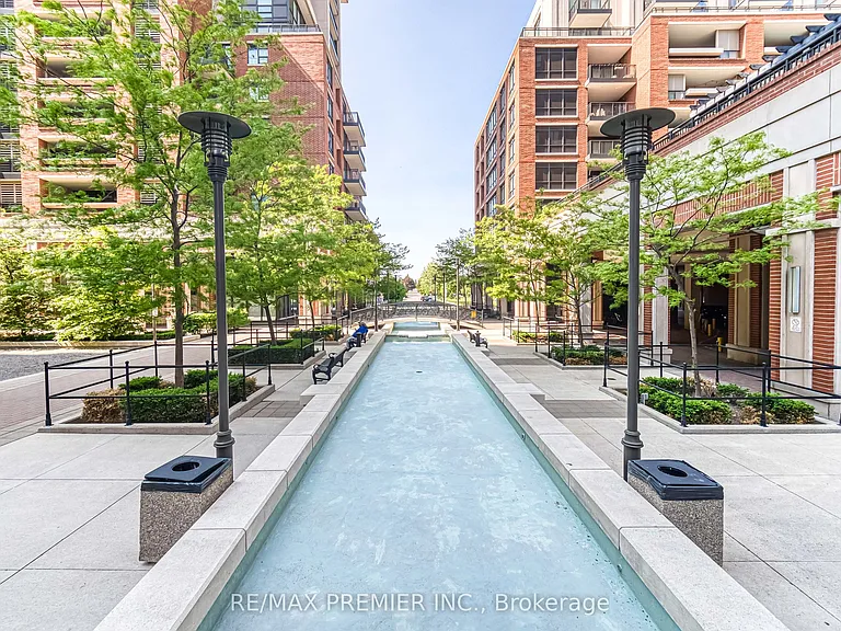800 Lawrence Ave W #2013 — Photo 35