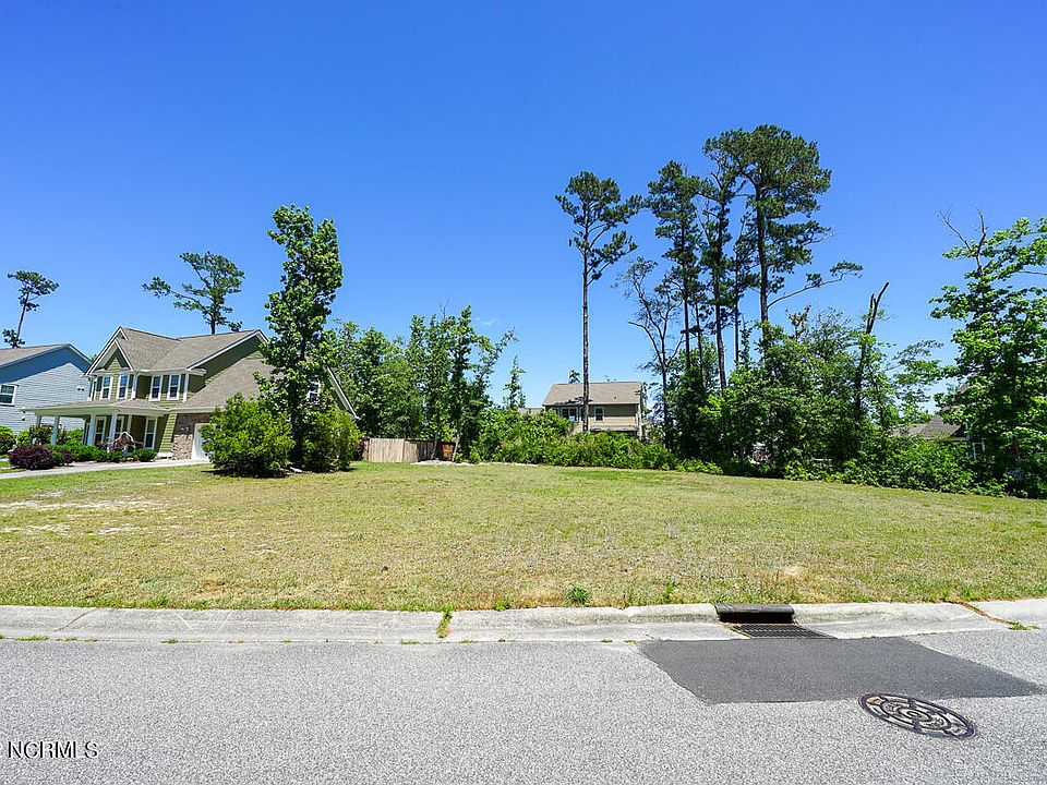 1st image of 711 Coniston Drive