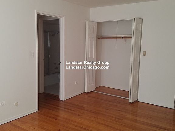 2nd image of 5949 N Kenmore Ave APT 304