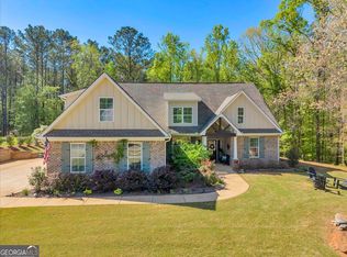 126 Mallie Dr, Forsyth, GA 31029