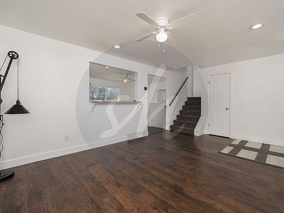 3rd image of 3615 Hayman Ct