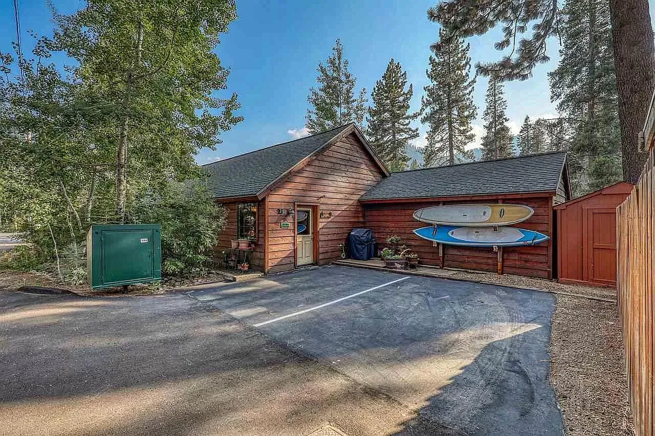 15826 Donner Pass Rd — Photo 1