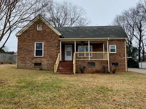 135 Duke St, Cooleemee, NC 27014