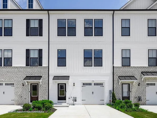 2114 Peace Lily Ln, Frederick, MD 21702