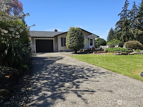 2nd image of 14702 105th Avenue E