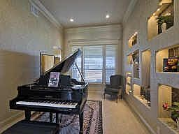 5th image of 5608 Reatta Pl