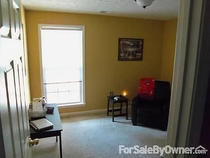 5th image of 831 Garden Pointe Dr