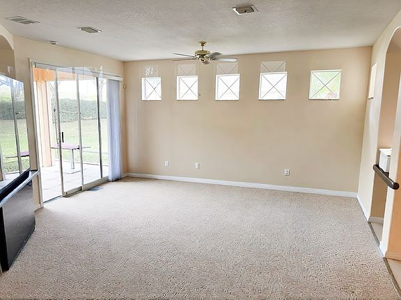 4th image of 409 W Tangerine Sq SW