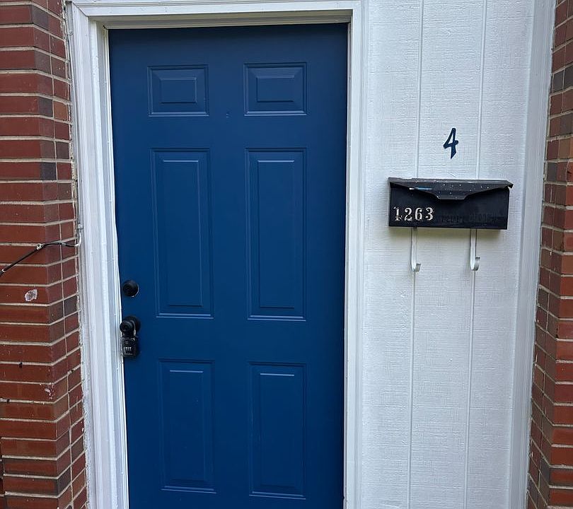 1st image of 1263 Cedar Ave Unit 4