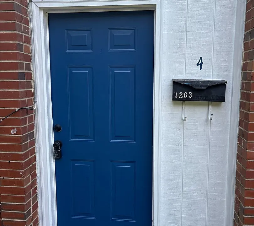1263 Cedar Ave