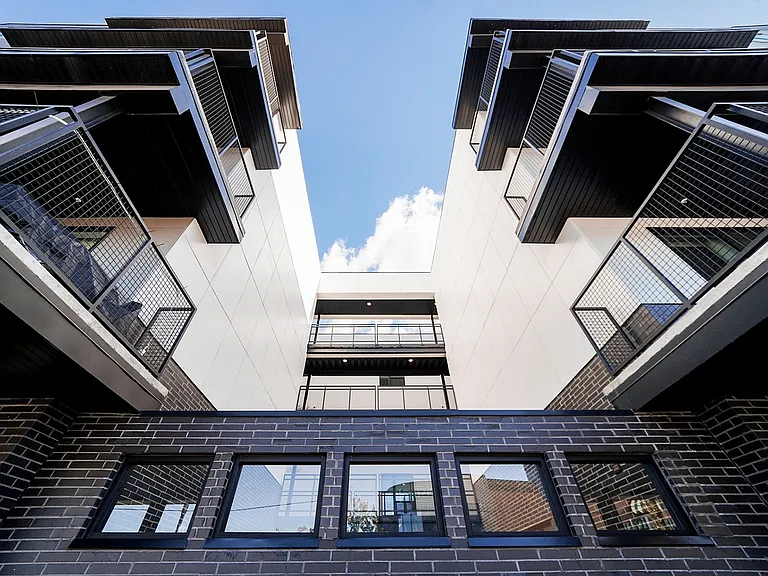 Streetcar Flats Exterior
