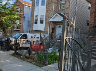 14 Hunter St, Newark, NJ 07114