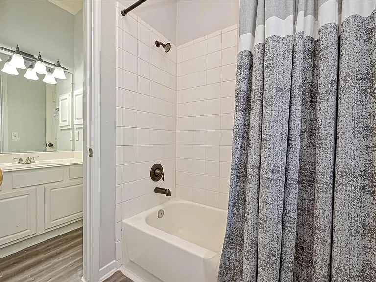 11011 Sprucedale Ct — Photo 24