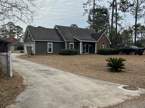 804 Tonie Ave, Douglas, GA 31533