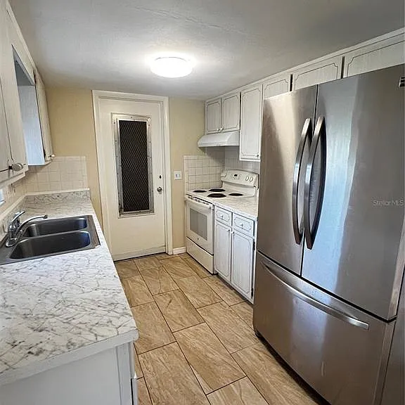 3433 Monticello St — Photo 6