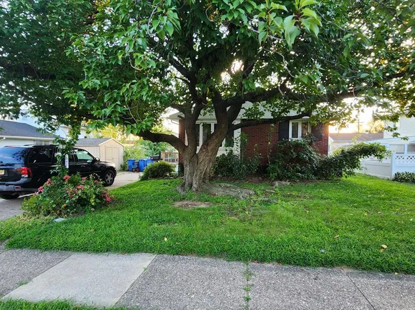 148 Worthman Ave, Bellmawr, NJ 08031
