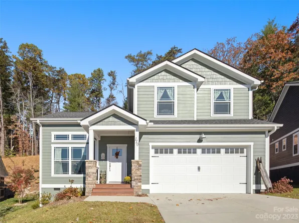 110 Leyland Cir, Hendersonville, NC 28792