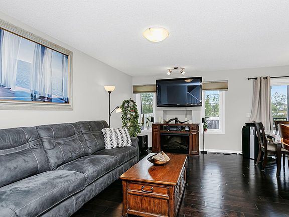 4th image of 12306 173a Ave NW