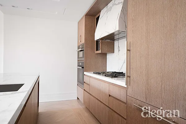 Rented by (Legacy) Elegran | media 21