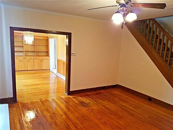 3rd image of 118 Avenue C