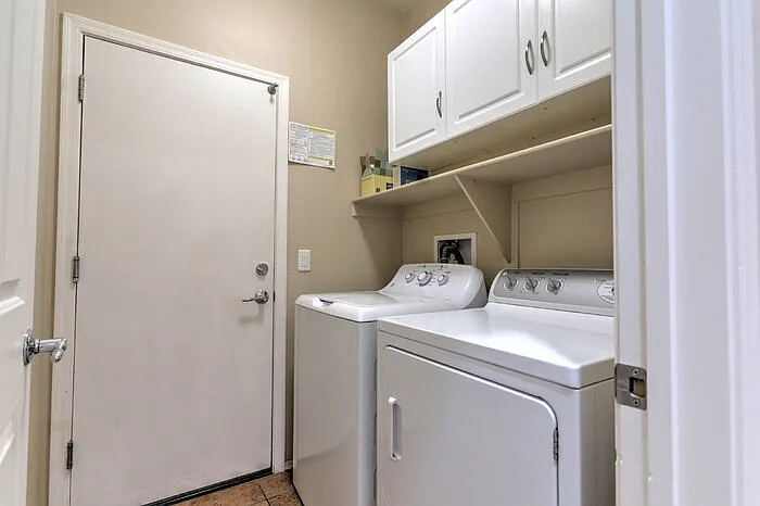 14441 S Avenida Castano — Photo 19