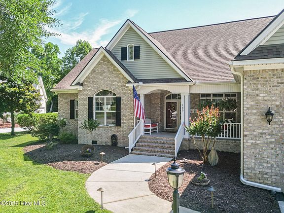 5th image of 130 Wild Berry Lane